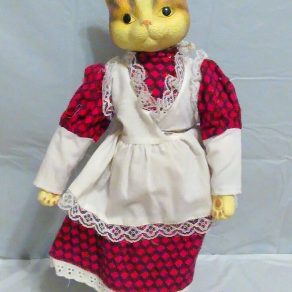 Cat Ceramic Doll Wearing Apron Storybook figure Nursery Rhymes 3 little kittens - Picture 2 of 5